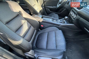 Седан Mazda 6 2015 в 