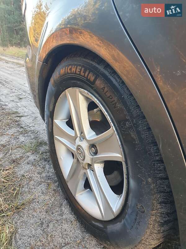 Универсал Mazda 6 2006 в Жовкве