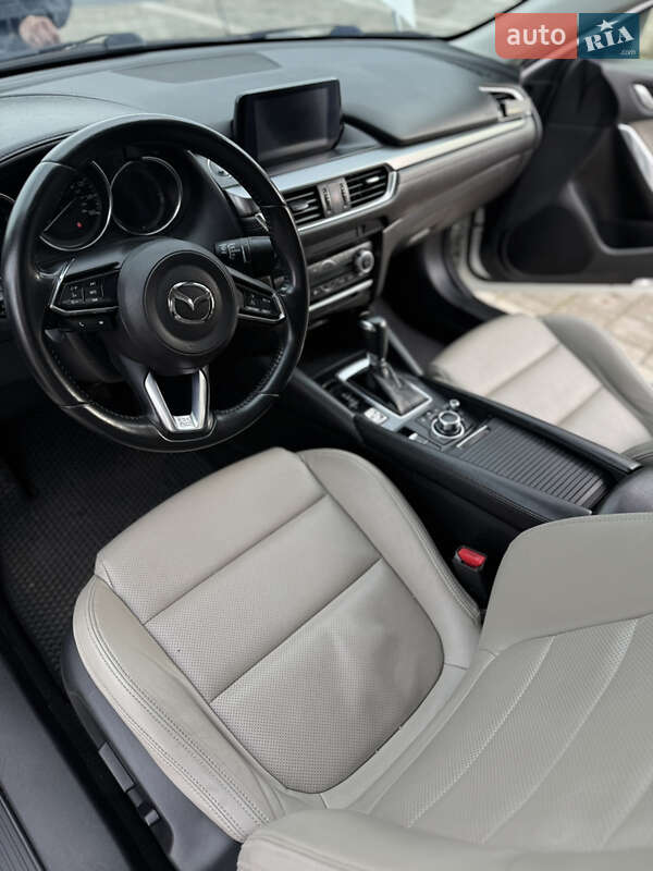 Седан Mazda 6 2017 в Києві
