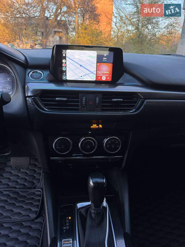 Седан Mazda 6 2015 в Запорожье