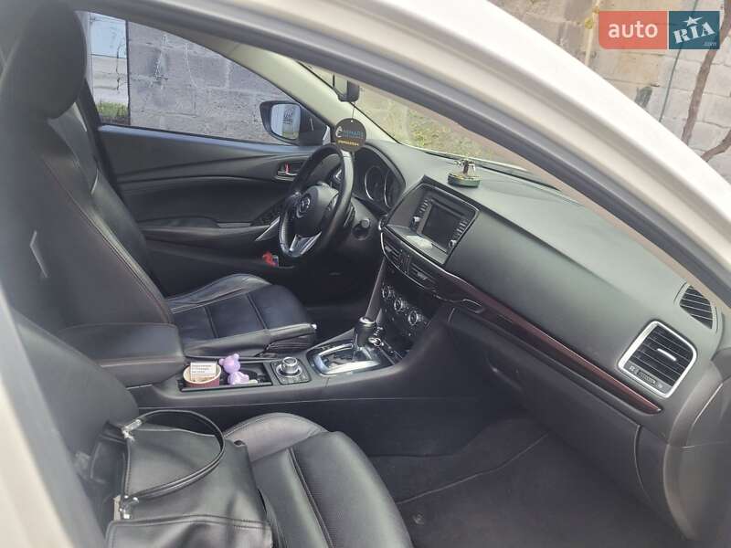 Седан Mazda 6 2013 в Запорожье