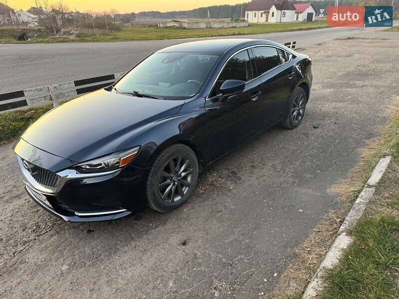 Седан Mazda 6 2018 в Львове