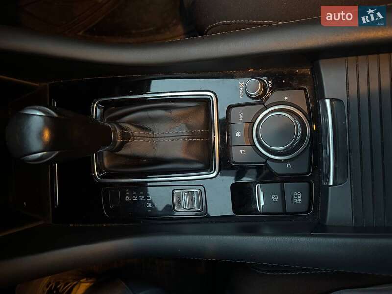 Седан Mazda 6 2018 в Львове