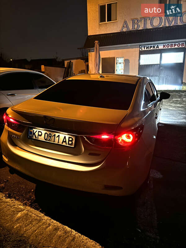 Седан Mazda 6 2013 в Запорожье