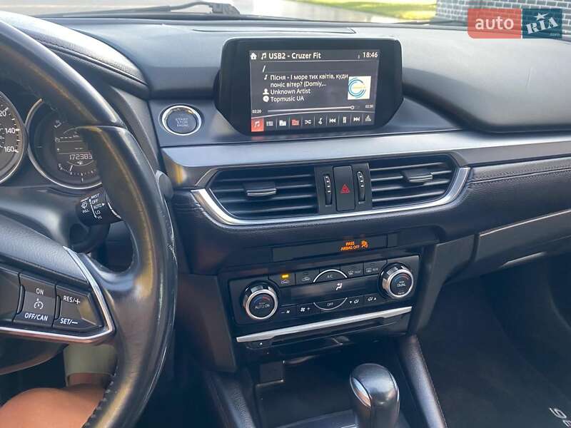 Седан Mazda 6 2016 в Світловодську