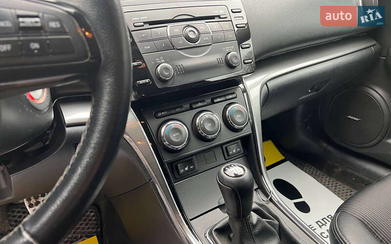 Универсал Mazda 6 2011 в Черновцах