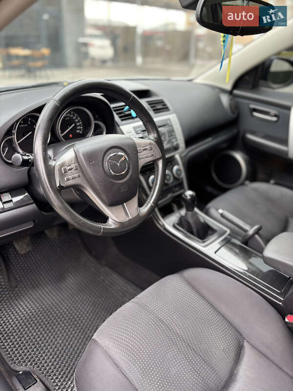 Универсал Mazda 6 2008 в Киеве фото 22 Универсал Mazda 6 2008 в Киеве