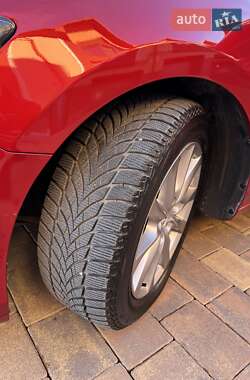 Седан Mazda 6 2013 в 