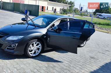 Седан Mazda 6 2011 в 