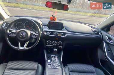 Седан Mazda 6 2016 в Черкасах