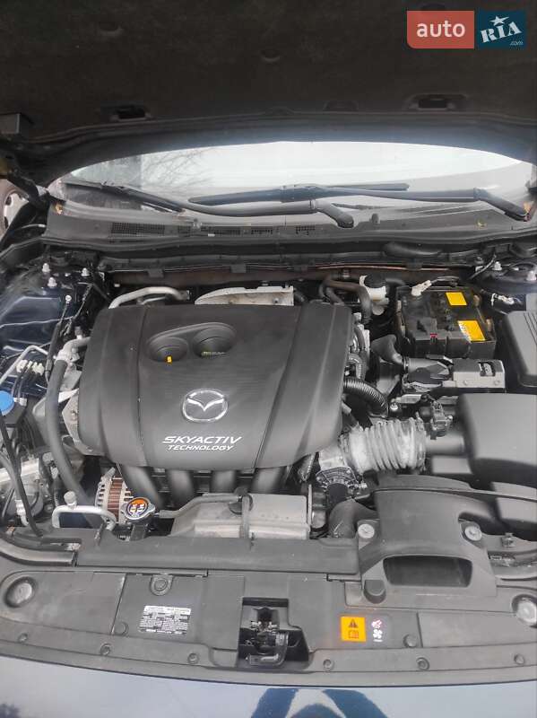 Седан Mazda 6 2017 в Житомире