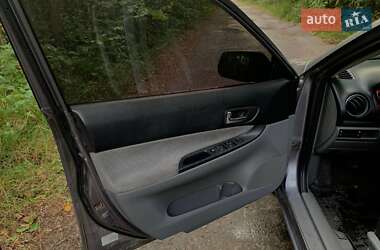 Седан Mazda 6 2004 в Каменке