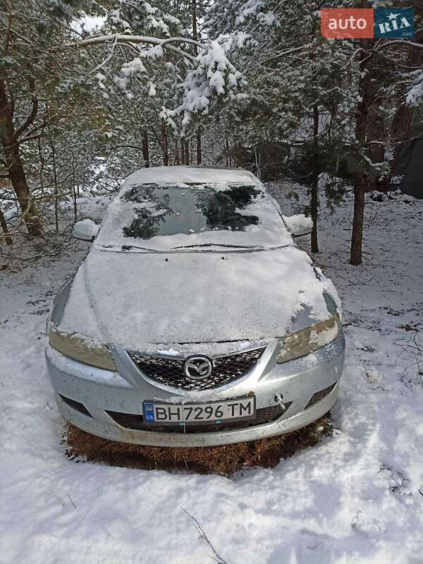 Седан Mazda 6 2002 в Черновцах