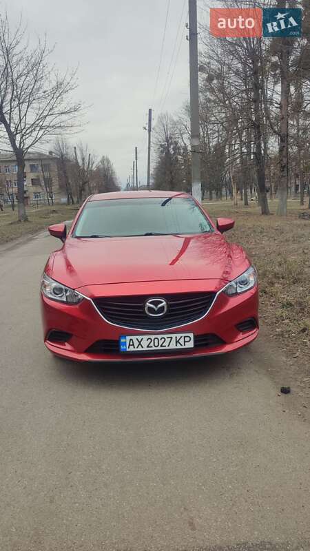 Седан Mazda 6 2015 в Чугуеве