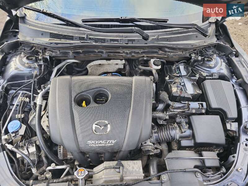 Седан Mazda 6 2015 в Конотопе