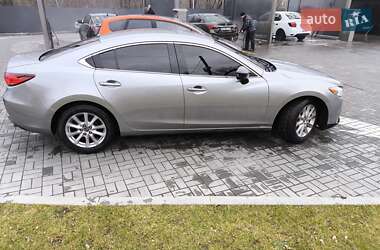 Седан Mazda 6 2014 в Днепре