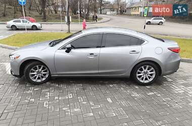 Седан Mazda 6 2014 в Днепре