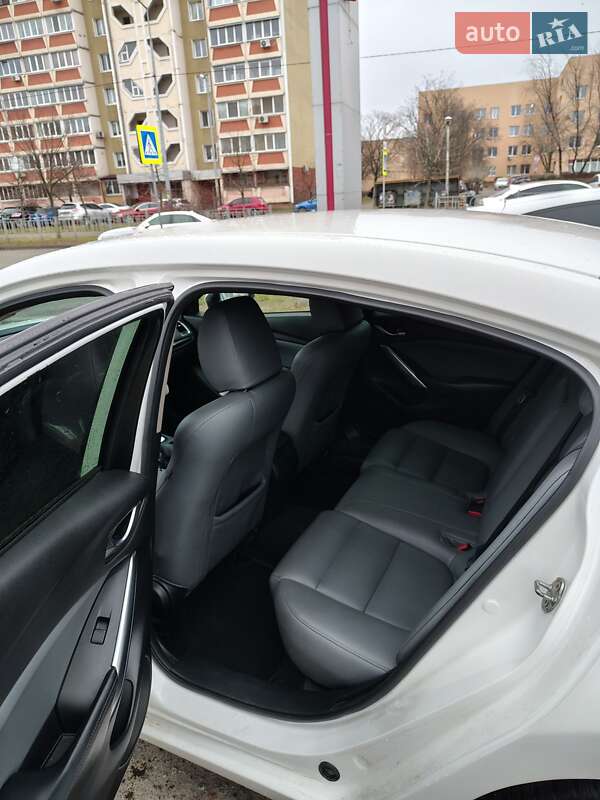 Седан Mazda 6 2013 в Киеве