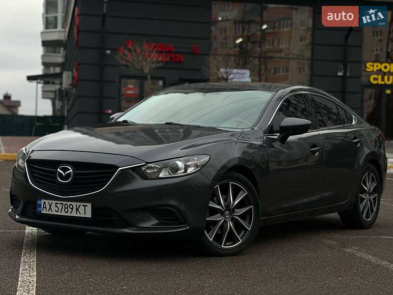 Седан Mazda 6 2015 в 