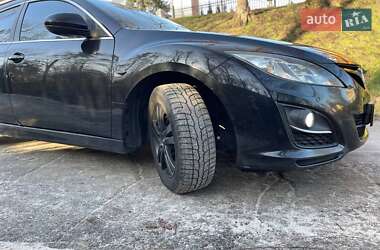 Универсал Mazda 6 2010 в Остроге