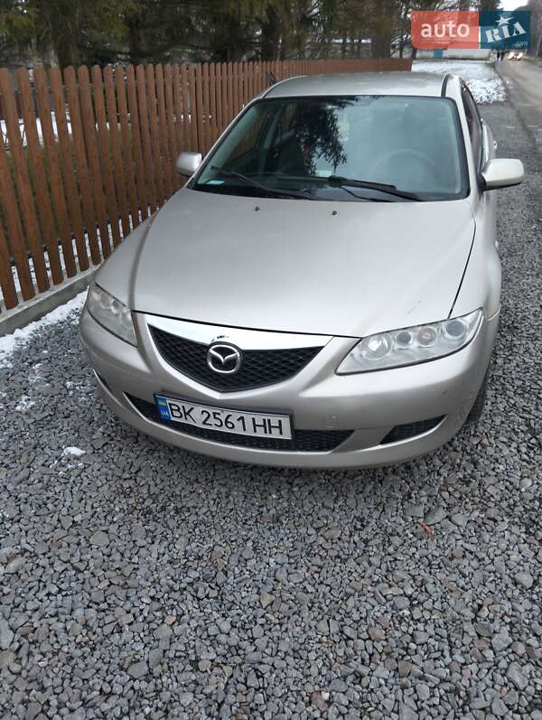Mazda 6 2004