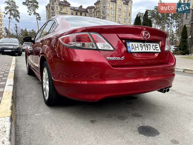 Седан Mazda 6 2011 в Бучі