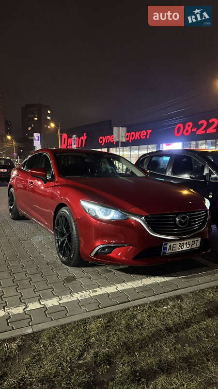 Седан Mazda 6 2016 в Днепре