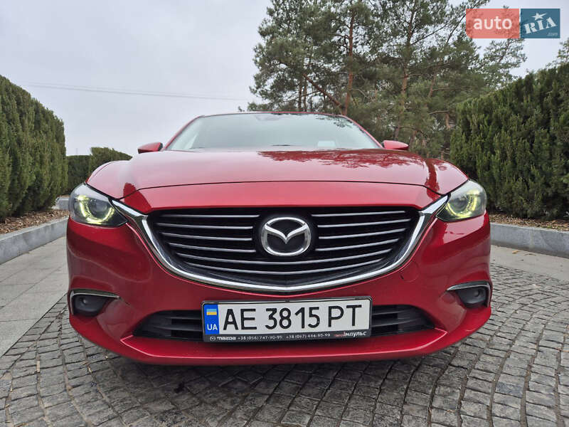 Седан Mazda 6 2016 в Днепре