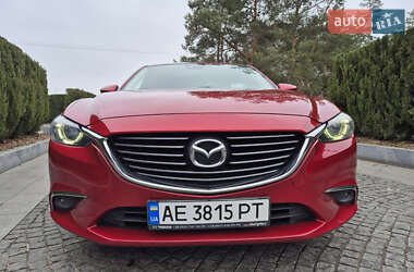 Седан Mazda 6 2016 в 