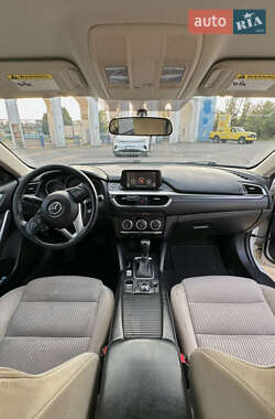 Седан Mazda 6 2015 в 
