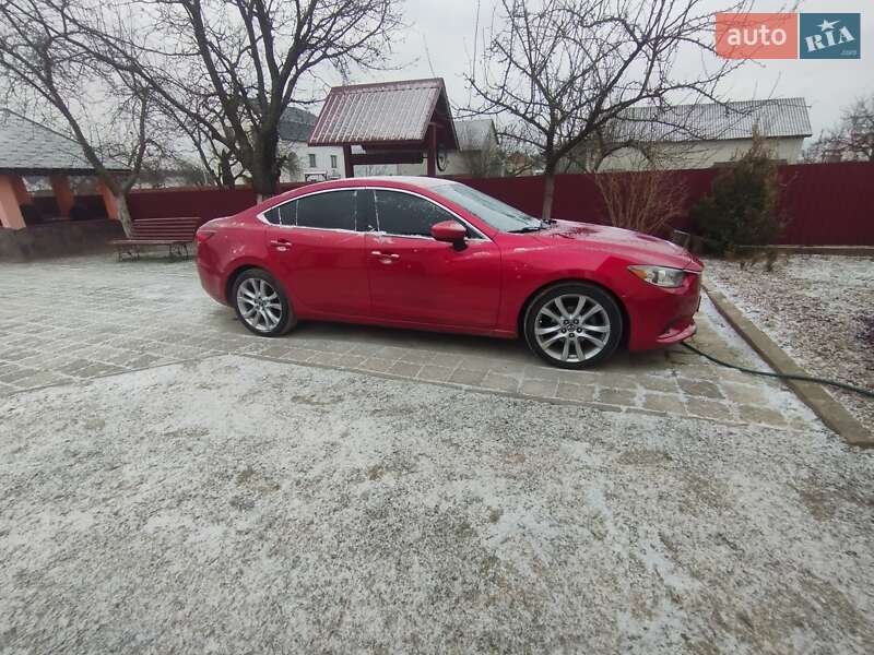 Седан Mazda 6 2014 в Львові