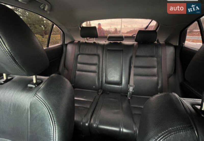Седан Mazda 6 2007 в Ровно