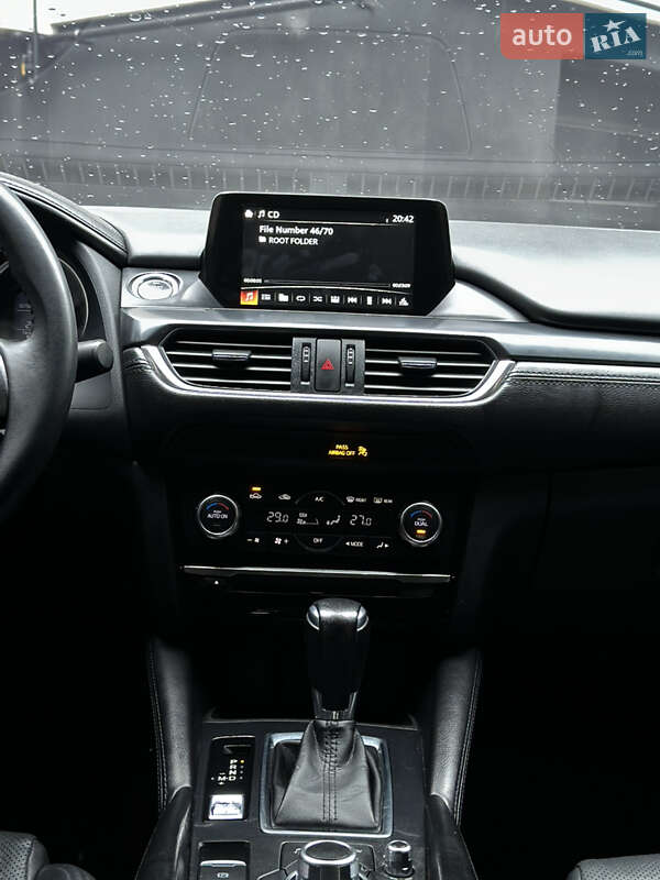 Седан Mazda 6 2015 в Ивано-Франковске