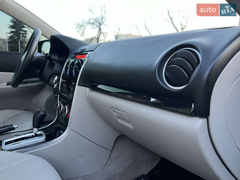 Седан Mazda 6 2006 в Ужгороде