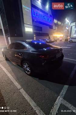 Седан Mazda 6 2014 в Чернівцях