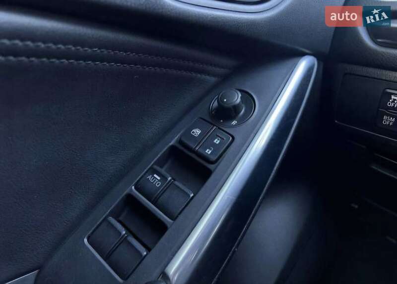 Седан Mazda 6 2014 в Кривом Роге