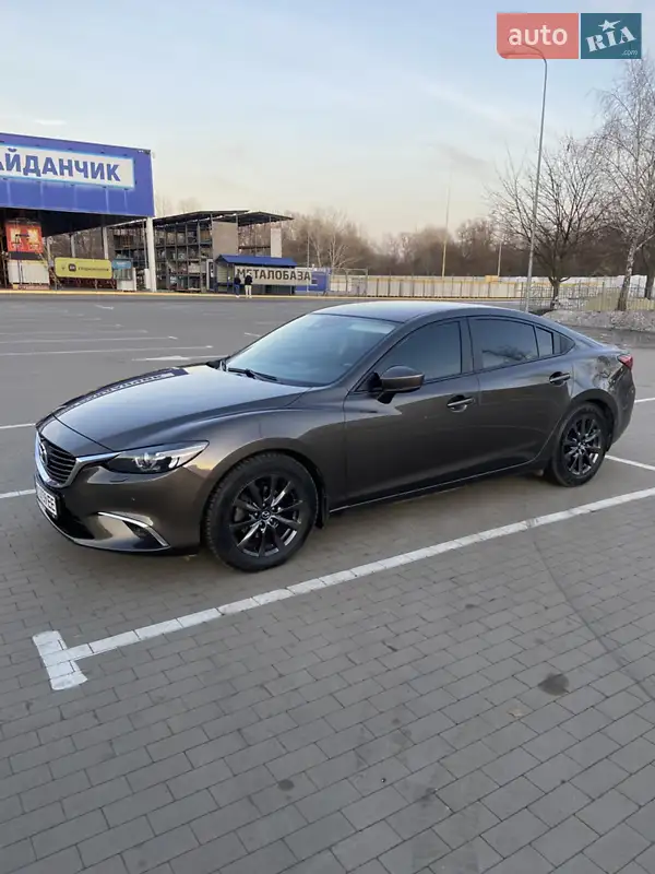 Mazda 6
