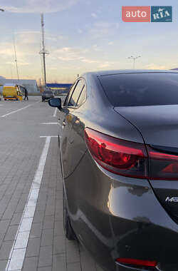 Седан Mazda 6 2017 в 