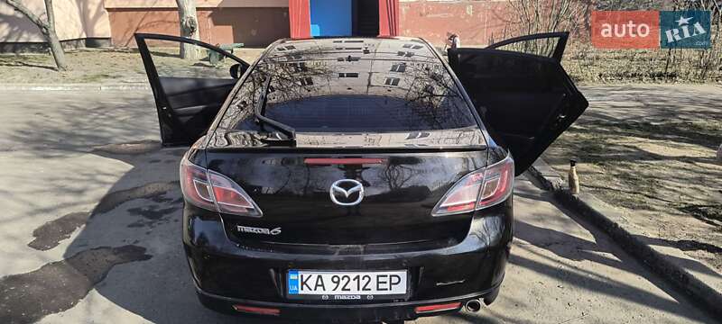 Лифтбек Mazda 6 2009 в Барышевке