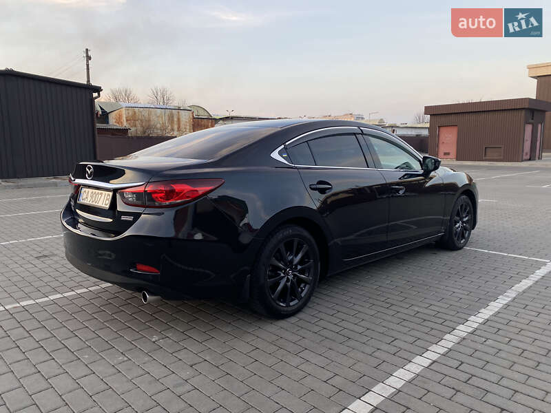 Седан Mazda 6 2014 в Черкассах