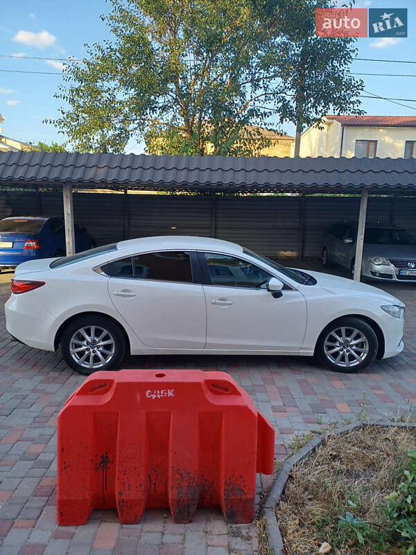 Седан Mazda 6 2016 в Николаеве