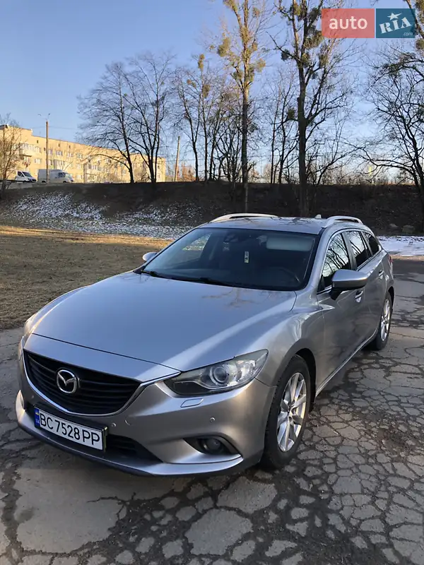 Mazda 6