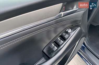Седан Mazda 6 2018 в 