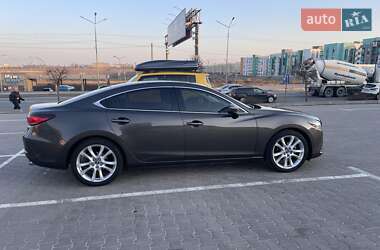 Седан Mazda 6 2015 в 