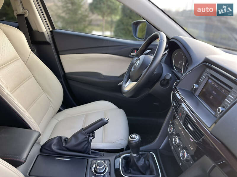 Универсал Mazda 6 2013 в Луцке