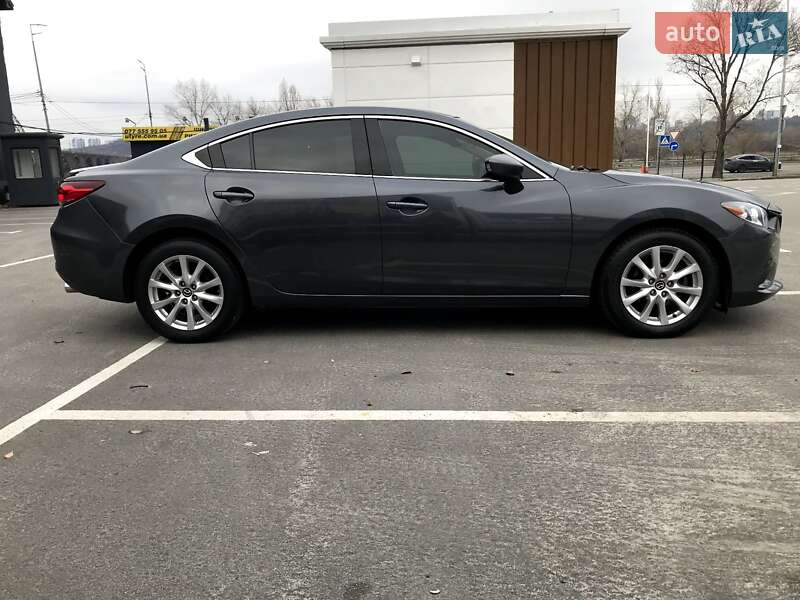 Седан Mazda 6 2015 в Киеве