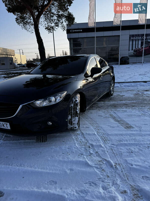 Седан Mazda 6 2016 в 