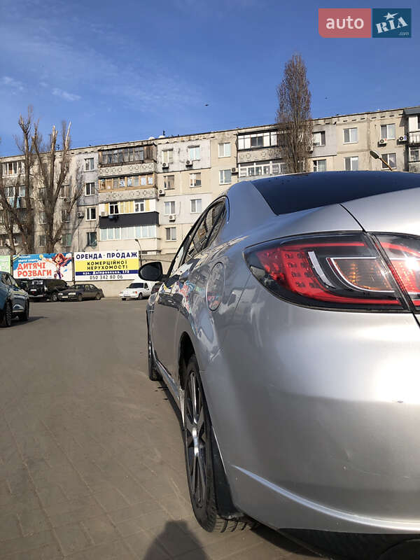 Седан Mazda 6 2008 в Днепре