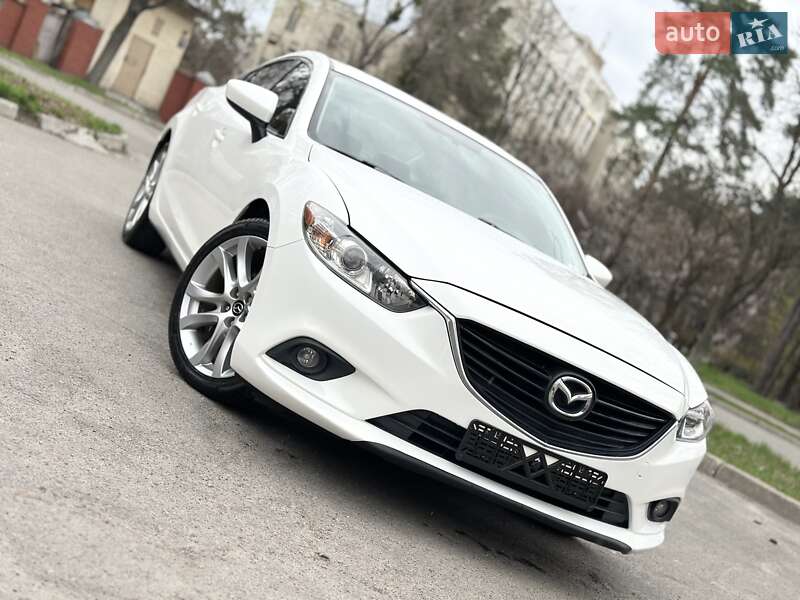 Седан Mazda 6 2015 в Киеве