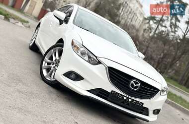 Седан Mazda 6 2015 в 